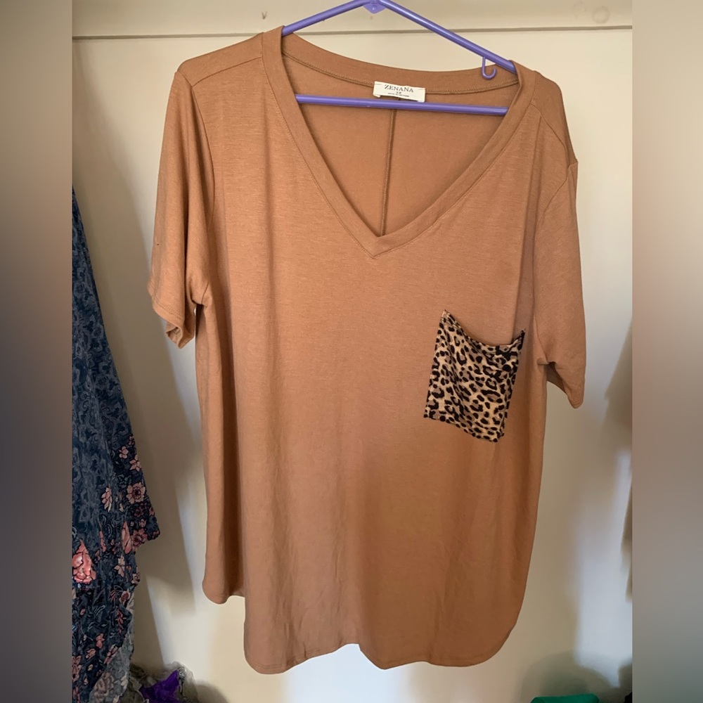 2 cute tops size 3x